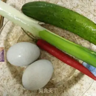 Make cucumber with pineapple eggs step 0