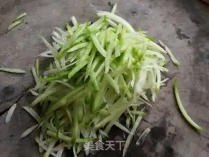 Make Shrimp soup step 1