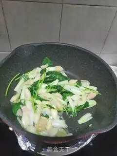 Make Scrambled shellfish step 10