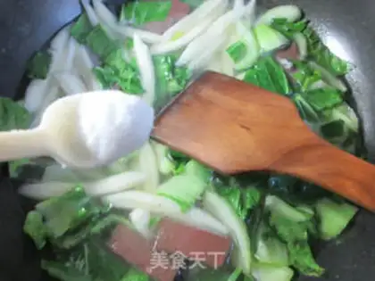 Make The fish is cooked with duck blood step 4