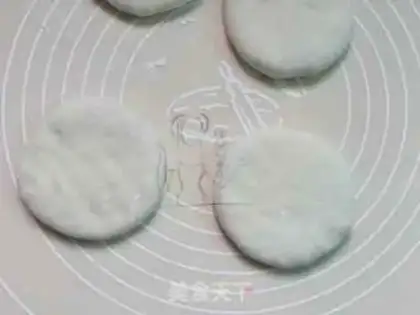 Make Squeeze meat pancakes step 7