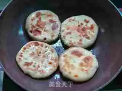 Make Squeeze meat pancakes step 8