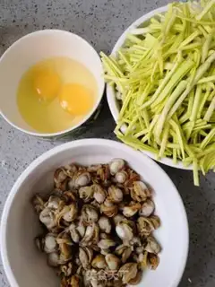 Make Scrambled eggs step 0