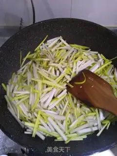 Make Scrambled eggs step 8