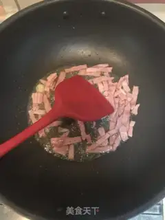 Make Tomato bacon pasta step 4