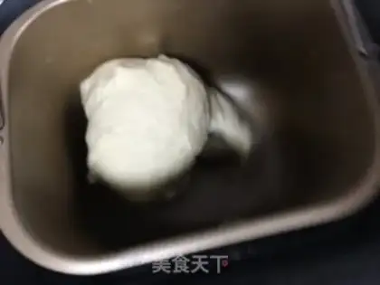 Make Chinese coconut cranberry bread step 3