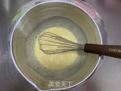 Make Cranberry cream cake step 2