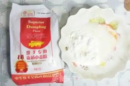 Make Tasty four-hair dumplings step 1