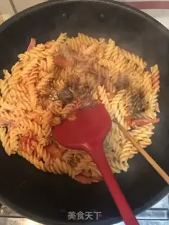 Make Tomato bacon pasta step 9