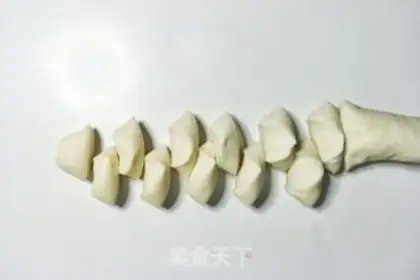 Make Tasty four-hair dumplings step 6