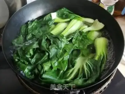 Make The green mushroom bun step 0