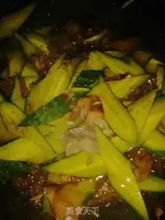 Make cucumber fried meat step 3