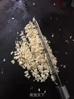 Make Gin and garlic steaming needles step 0