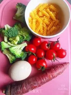 Make Spiral pasta salad step 0