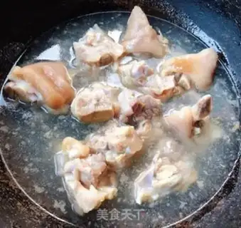 Make Soybean pig hoof step 2