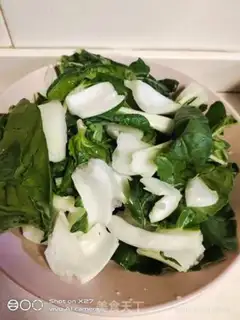 Make Meatloaf and cabbage step 0