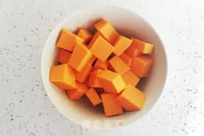 Make Pumpkin coconut step 0