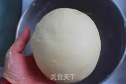 Make Onion cheese hand tore bread step 6