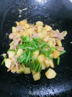 Make Skinned potatoes step 9