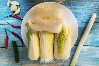Make Garlic fans steaming doll food step 0