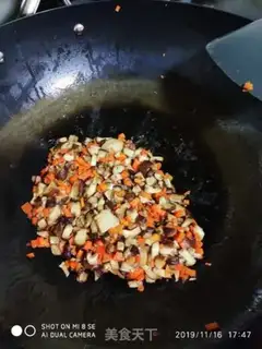 Make Porridge for mushroom chicken meatballs step 7