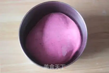 Make Little flower buns for the Dragon of the Heart step 8