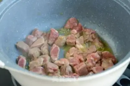 Make Curry potato beef rice step 2