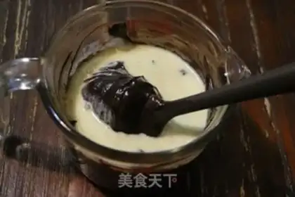 Make A truffle chocolate cake step 10