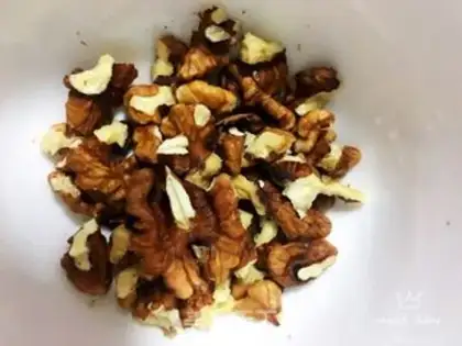 Make Peach peanuts, black sesame rice step 0