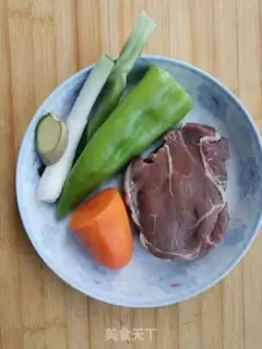 Make Black pepper beef step 0