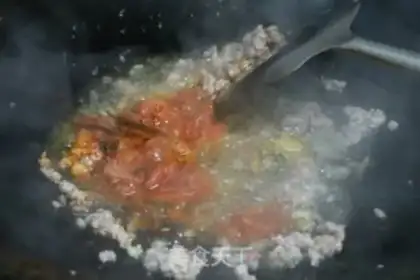 Make Shrimp sauerkraut soup step 2