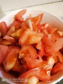 Make Tomato juice and gin mushrooms step 1