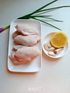 Make A chicken with garlic sauce step 0