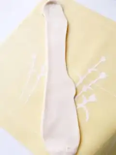 Make Coconut heart bread step 15
