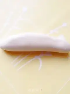 Make Coconut heart bread step 18