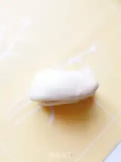 Make Coconut heart bread step 19