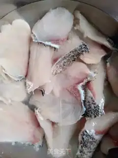 Make Soccer fish soup step 0