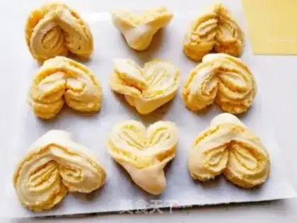 Make Coconut heart bread step 22