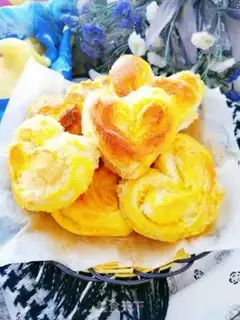 Make Coconut heart bread step 27