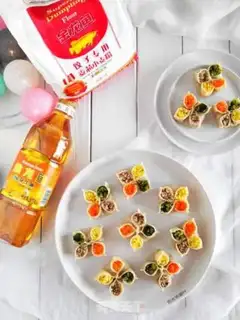 Make Four-Girl dumplings step 18