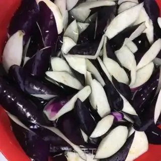 Make Meat and eggplant step 0