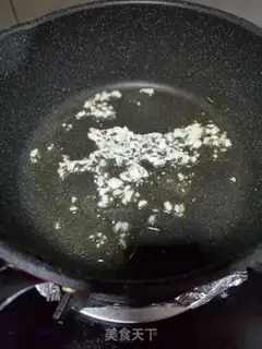 Make Garlic pastry step 1