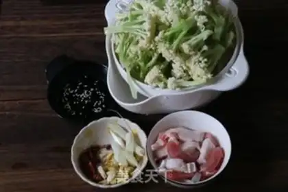 Make Dry casserole step 0