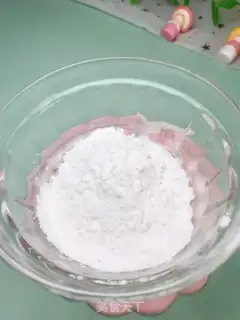 Make Lotus and fruit step 2