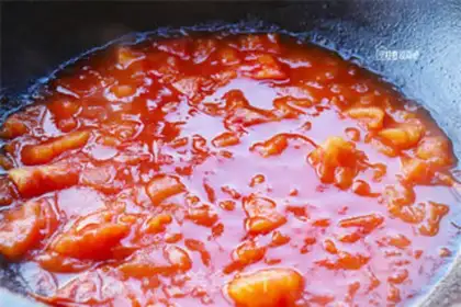 Make Tomato fat cow soup step 3