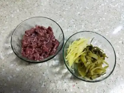 Make Pickled beef soup step 1