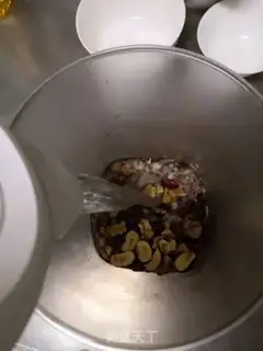 Make Peach and pecan step 4