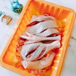 Make Coconut chicken soup step 1