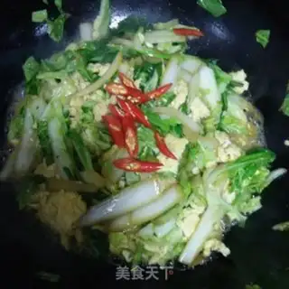 Make Eggs and pastry step 9