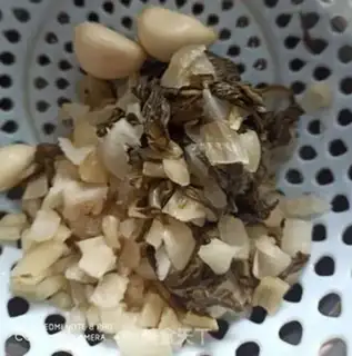 Make Bean sprouts step 1